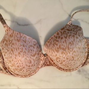 🐱ViCTORiA SECRET LiNED PERFECT COVERAGE BRA 💎